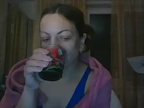 Snapshot of ShawnaAdams chatting on March 2025 05:18:01 PM ShawnaAdams online show from March 2025 05:18:01 PM