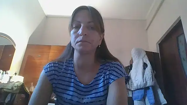 Snapshot of ShawnaAdams chatting on September 2025 04:07:01 PM ShawnaAdams online show from September 2025 04:07:01 PM