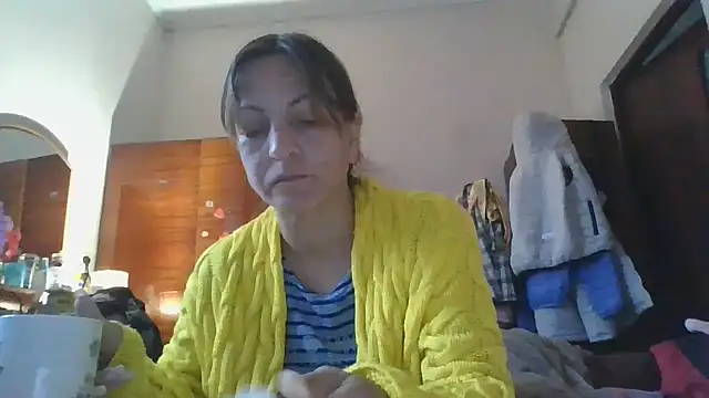 Snapshot of ShawnaAdams chatting on September 2025 03:24:02 PM ShawnaAdams online show from September 2025 03:24:02 PM