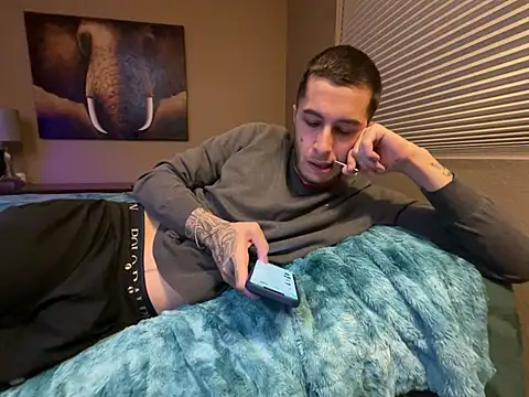 Snapshot of Bwcjoshbanks chatting on February 2025 03:01:01 AM Bwcjoshbanks online show from February 2025 03:01:01 AM