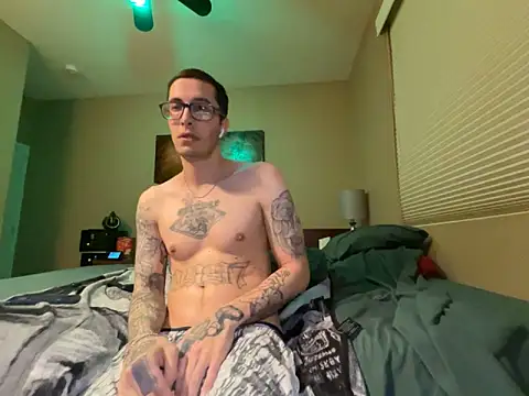 Snapshot of Bwcjoshbanks chatting on March 2025 12:04:02 PM Bwcjoshbanks online show from March 2025 12:04:02 PM