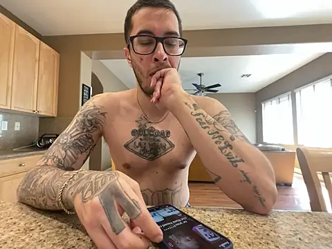 Snapshot of Bwcjoshbanks chatting on September 2025 05:24:01 PM Bwcjoshbanks online show from September 2025 05:24:01 PM