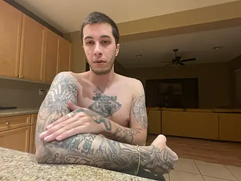 Snapshot of Bwcjoshbanks chatting on September 2025 03:54:01 AM Bwcjoshbanks online show from September 2025 03:54:01 AM