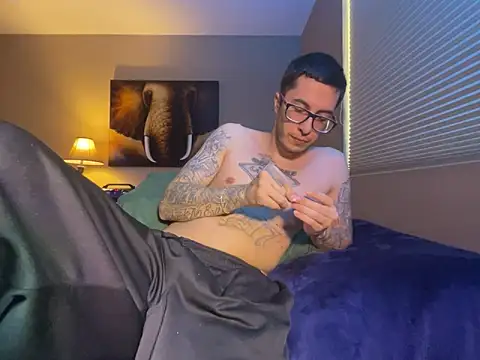 Snapshot of Bwcjoshbanks chatting on September 2025 06:45:01 PM Bwcjoshbanks online show from September 2025 06:45:01 PM