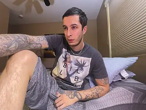 Snapshot of Bwcjoshbanks chatting on October 2025 10:54:02 PM Bwcjoshbanks online show from October 2025 10:54:02 PM