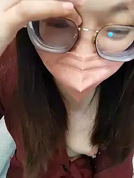 Snapshot of Lu_Nana chatting on February 2025 05:55:02 PM Lu Nana online show from February 2025 05:55:02 PM