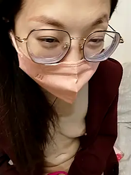 Snapshot of Lu_Nana chatting on February 2025 04:59:02 PM Lu Nana online show from February 2025 04:59:02 PM