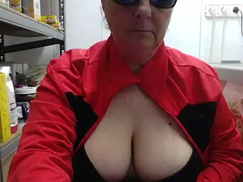Snapshot of eroticjessitop chatting on February 2025 09:02:01 PM eroticjessitop online show from February 2025 09:02:01 PM