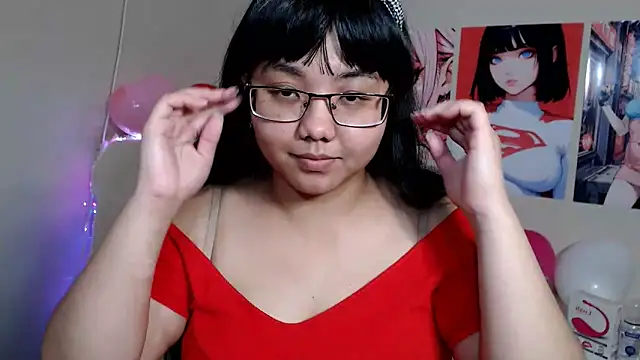 Snapshot of Moertomlly chatting on February 2025 06:54:01 AM Moertomlly online show from February 2025 06:54:01 AM