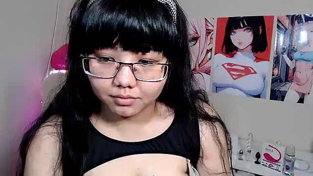 Snapshot of Moertomlly chatting on February 2025 03:31:02 AM Moertomlly online show from February 2025 03:31:02 AM