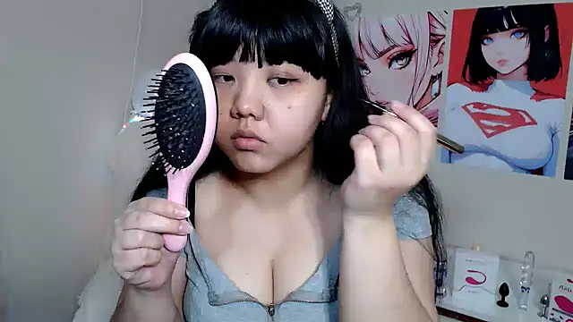 Snapshot of Moertomlly chatting on March 2025 03:19:01 AM Moertomlly online show from March 2025 03:19:01 AM