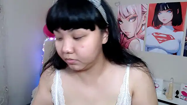 Snapshot of Moertomlly chatting on March 2025 06:42:02 AM Moertomlly online show from March 2025 06:42:02 AM