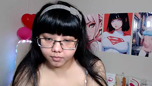 Snapshot of Moertomlly chatting on March 2025 03:03:02 AM Moertomlly online show from March 2025 03:03:02 AM