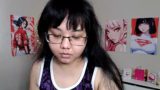 Snapshot of Moertomlly chatting on September 2025 05:18:02 AM Moertomlly online show from September 2025 05:18:02 AM