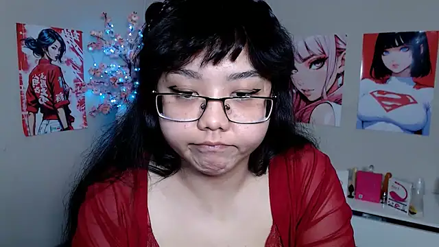 Snapshot of Moertomlly chatting on October 2025 04:29:01 AM Moertomlly online show from October 2025 04:29:01 AM