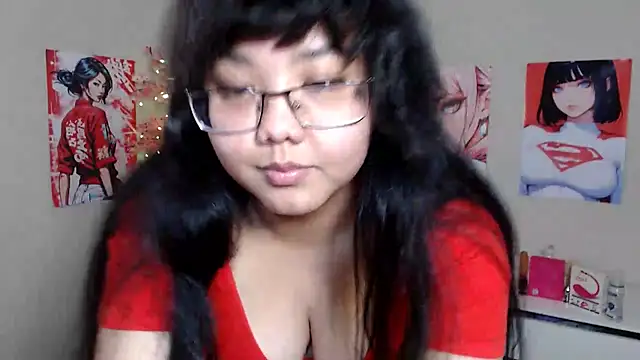 Snapshot of Moertomlly chatting on October 2025 04:48:02 AM Moertomlly online show from October 2025 04:48:02 AM