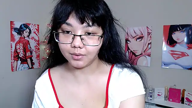 Snapshot of Moertomlly chatting on October 2025 04:23:02 AM Moertomlly online show from October 2025 04:23:02 AM