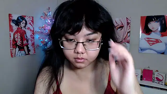 Snapshot of Moertomlly chatting on October 2025 04:29:02 AM Moertomlly online show from October 2025 04:29:02 AM