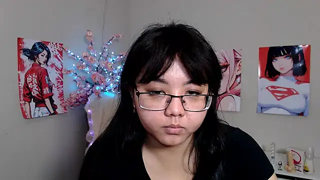 Snapshot of Moertomlly chatting on December 2025 05:35:02 AM Moertomlly online show from December 2025 05:35:02 AM