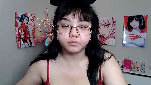 Snapshot of Moertomlly chatting on December 2025 03:36:02 AM Moertomlly online show from December 2025 03:36:02 AM