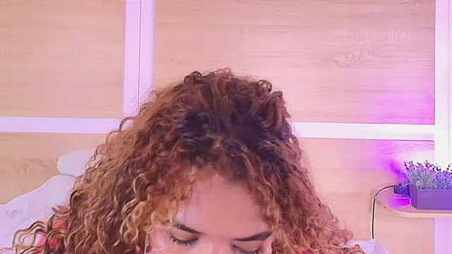  nickypurple  online show from March 2026 06:40:01 PM