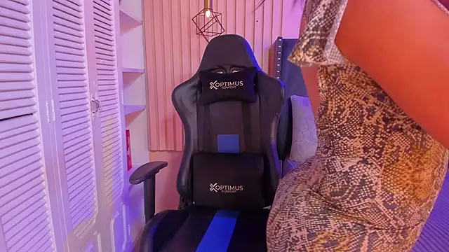 ashlye miller  online show from January 2025 03:49:02 AM