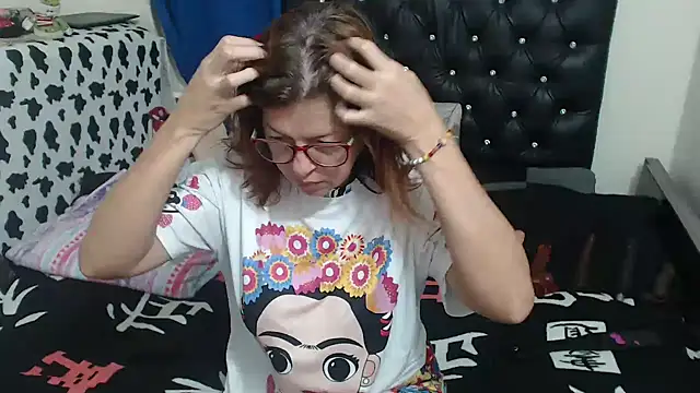 jellyfishhot online show from November 2025 11:04:02 PM