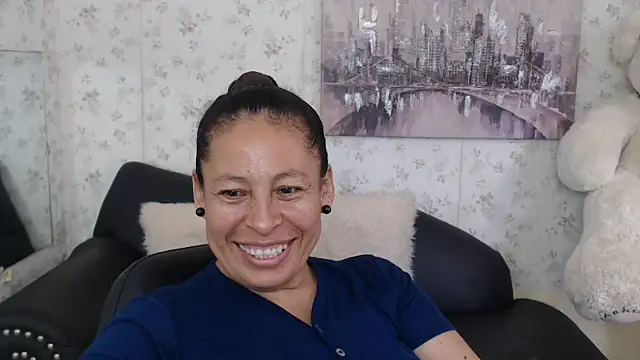 Snapshot of mature_martina chatting on June 2026 08:44:02 PM mature martina online show from June 2026 08:44:02 PM
