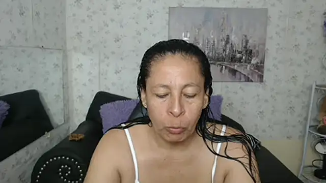 Snapshot of mature_martina chatting on June 2026 11:42:01 PM mature martina online show from June 2026 11:42:01 PM