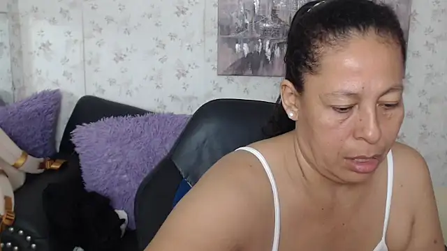 Snapshot of mature_martina chatting on June 2026 08:53:01 AM mature martina online show from June 2026 08:53:01 AM