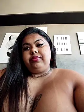 Snapshot of biancabombombbw chatting on November 2025 10:37:01 AM biancabombombbw online show from November 2025 10:37:01 AM