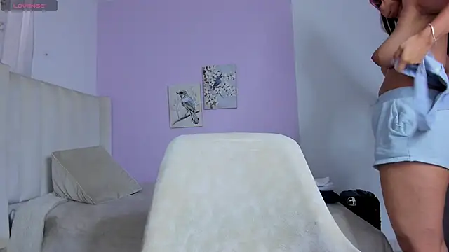 Snapshot of Mhia_palmer chatting on November 2025 11:05:02 AM Mhia palmer online show from November 2025 11:05:02 AM