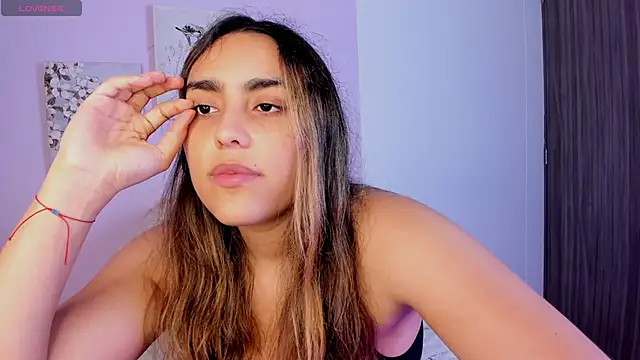 Snapshot of Mhia_palmer chatting on March 2026 12:10:01 AM Mhia palmer online show from March 2026 12:10:01 AM