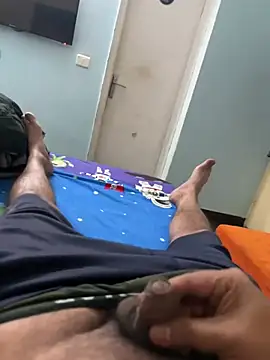 Snapshot of yourheroforfun chatting on February 2026 06:05:01 PM yourheroforfun online show from February 2026 06:05:01 PM