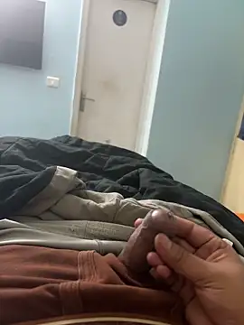 Snapshot of yourheroforfun chatting on February 2026 06:51:02 PM yourheroforfun online show from February 2026 06:51:02 PM