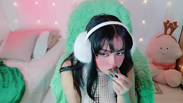 damn that booty online show from December 2024 02:39:01 AM