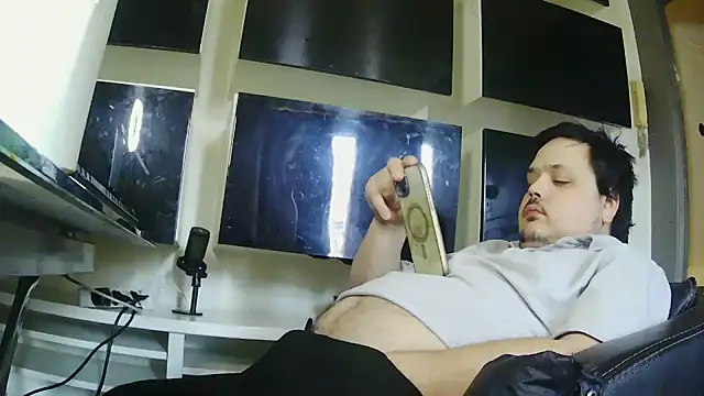 Bebemickey75 online show from March 2026 05:07:01 PM