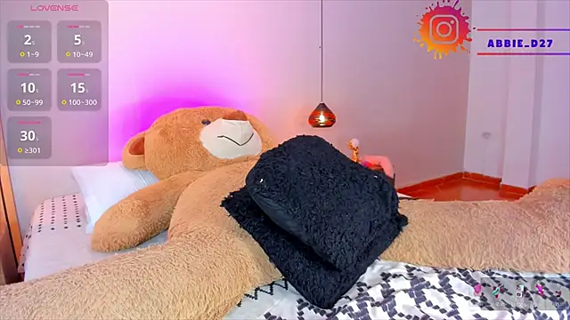 Snapshot of AbbieEdmond chatting on March 2025 07:26:02 AM AbbieEdmond online show from March 2025 07:26:02 AM