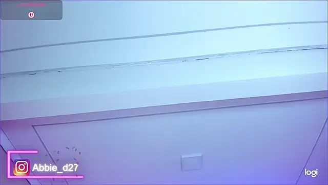 Snapshot of AbbieEdmond chatting on September 2025 04:23:01 AM AbbieEdmond online show from September 2025 04:23:01 AM