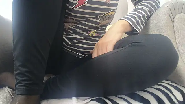 Snapshot of Web_Lady chatting on March 2025 09:21:02 PM Web Lady online show from March 2025 09:21:02 PM