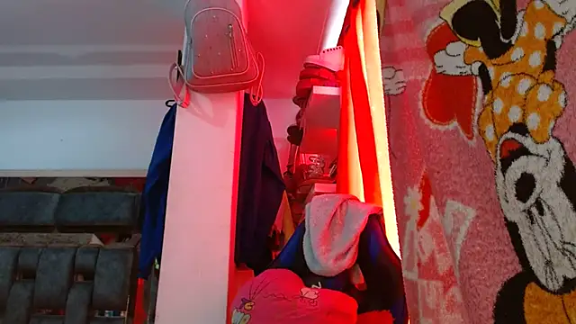 Snapshot of coral1727 chatting on February 2025 05:26:02 PM coral1727 online show from February 2025 05:26:02 PM