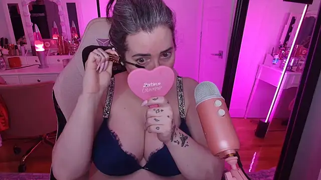 Snapshot of rachelbrooksxx chatting on December 2025 06:56:02 PM rachelbrooksxx online show from December 2025 06:56:02 PM