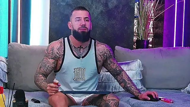 masterkingofmusclee online show from February 2025 08:48:02 AM