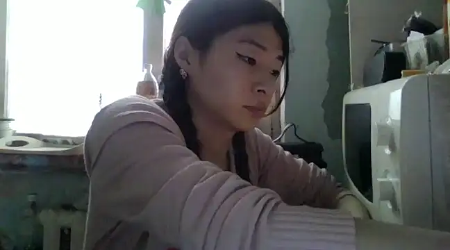 CarlyJoy online show from February 2025 09:58:02 AM