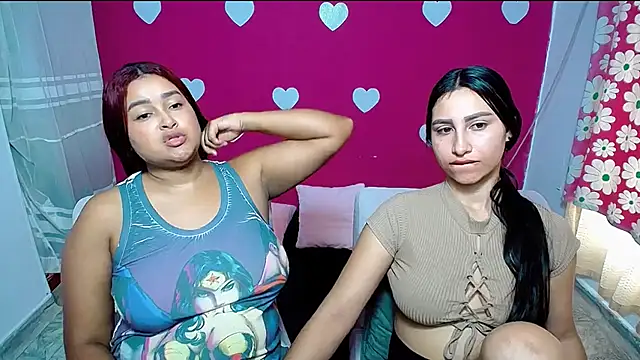Snapshot of violeta_rous chatting on April 2026 04:13:02 PM violeta rous online show from April 2026 04:13:02 PM