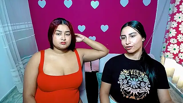 Snapshot of violeta_rous chatting on May 2026 03:52:01 PM violeta rous online show from May 2026 03:52:01 PM