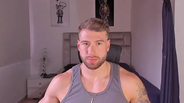 paul rogerr online show from October 2025 10:18:02 PM