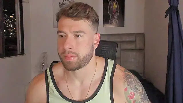 Snapshot of paul_rogerr chatting on March 2026 12:14:01 AM paul rogerr online show from March 2026 12:14:01 AM