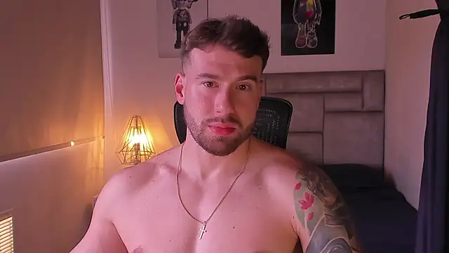 Snapshot of paul_rogerr chatting on April 2026 07:55:02 PM paul rogerr online show from April 2026 07:55:02 PM