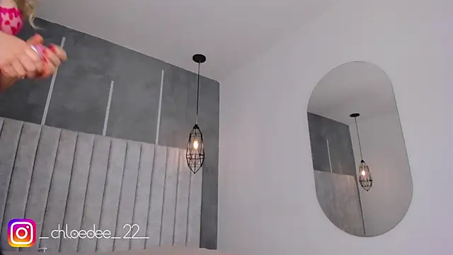 chloe d online show from March 2025 11:39:02 AM